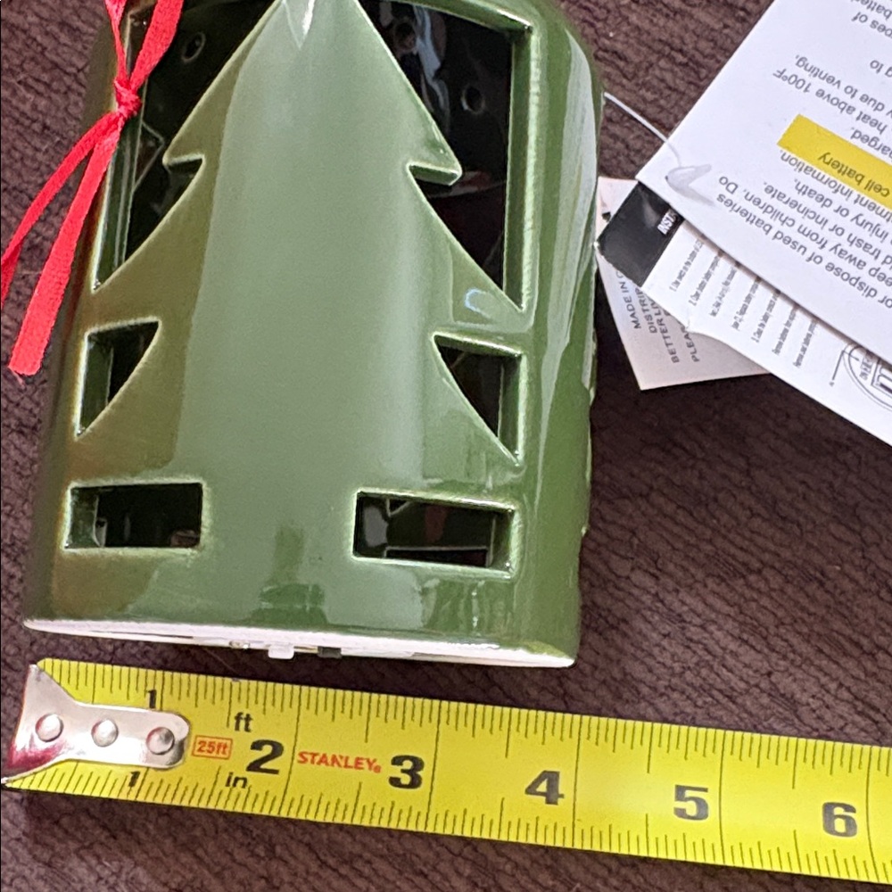 🆕2 Glazed Ceramic Pine Tree Cutout Lanterns - Picture 5 of 5